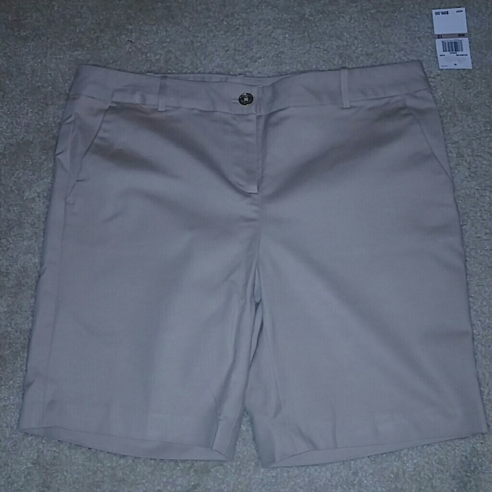NWT Michael Kors Size 12 Khaki Shorts